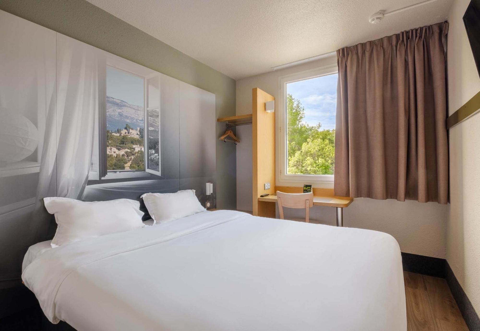 B&B Hotel Antibes Sophia Antipolis Biot Buitenkant foto