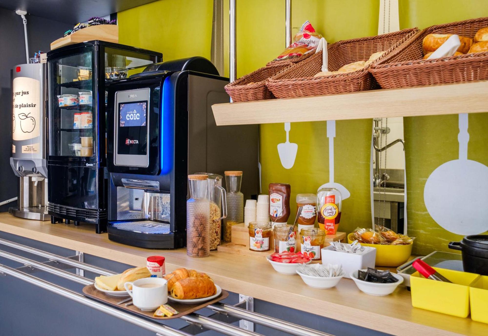 B&B Hotel Antibes Sophia Antipolis Biot Buitenkant foto